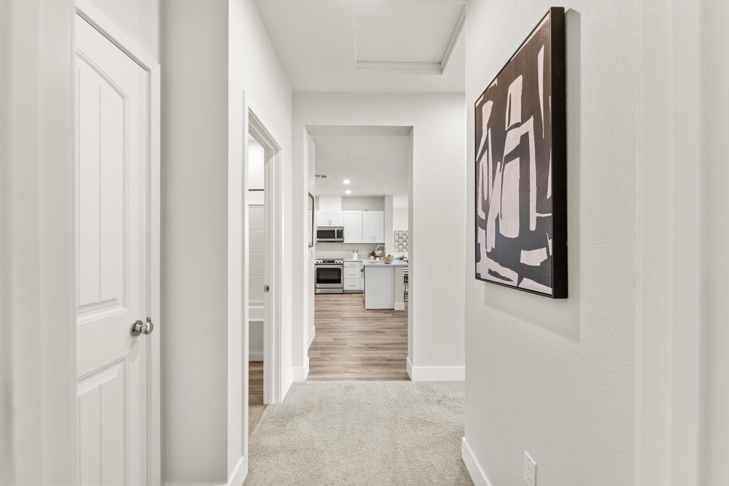 E Commerce Way #17104, Sacramento, California image 13