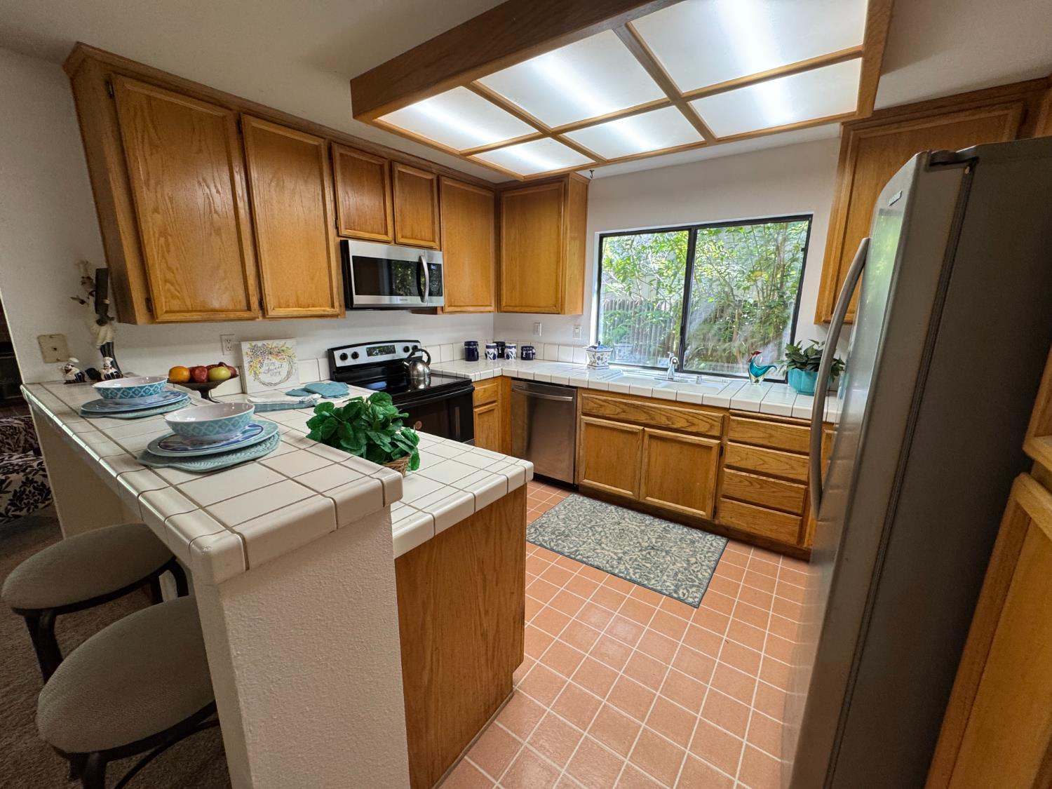 Oak Stream Court, Carmichael, California image 20