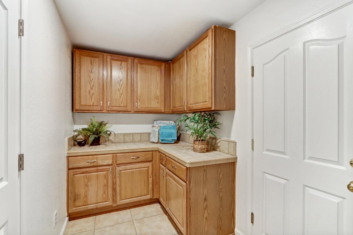 Ramsdell Court, Elk Grove, California image 44