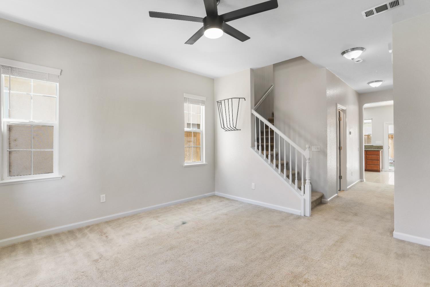 Summerwind Lane, Manteca, California image 8