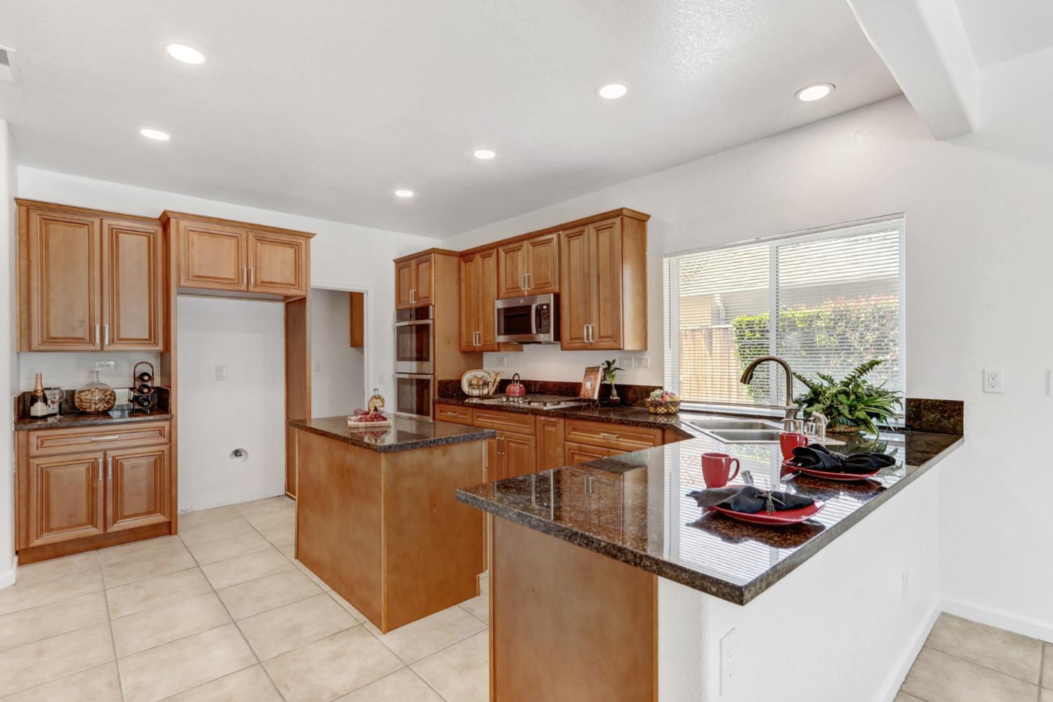 Ramsdell Court, Elk Grove, California image 18
