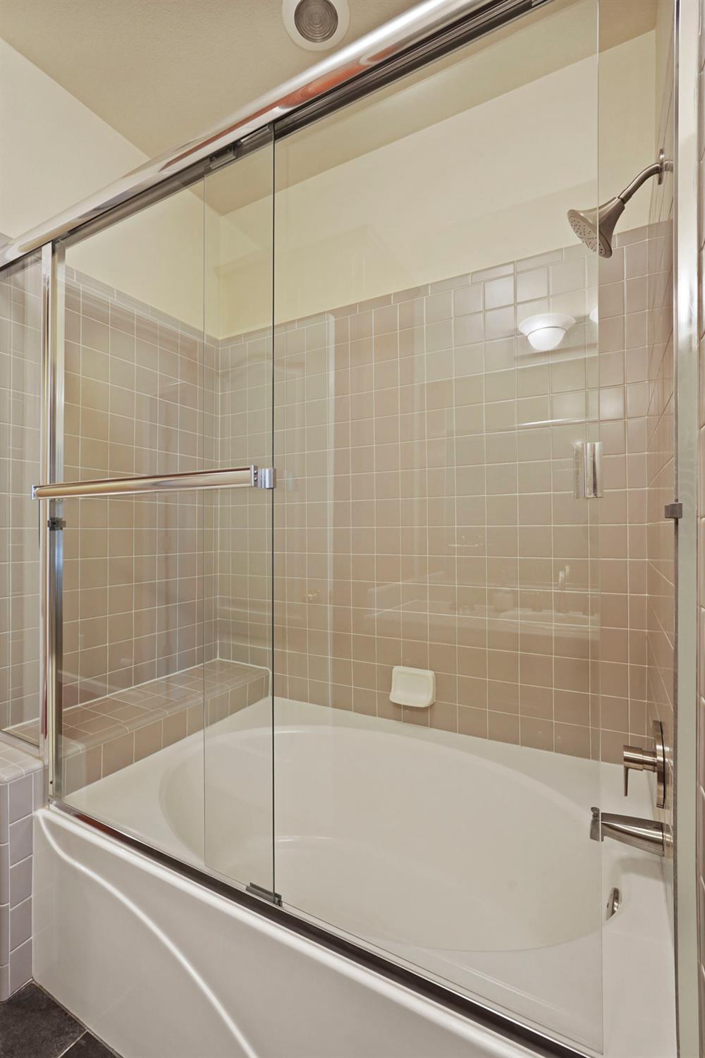 Summerset Court, Lodi, California image 22