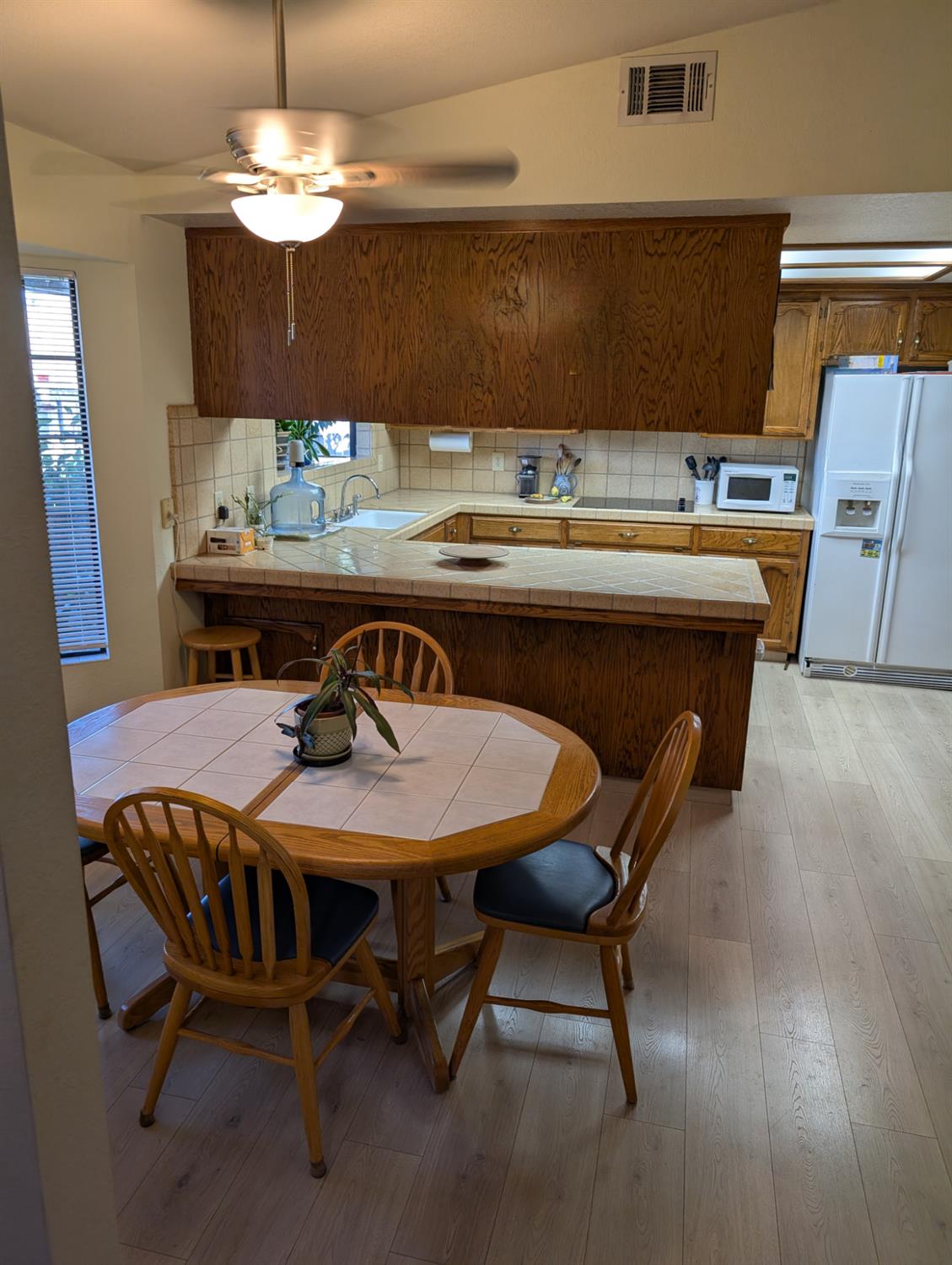 Liverpool Court, Manteca, California image 9