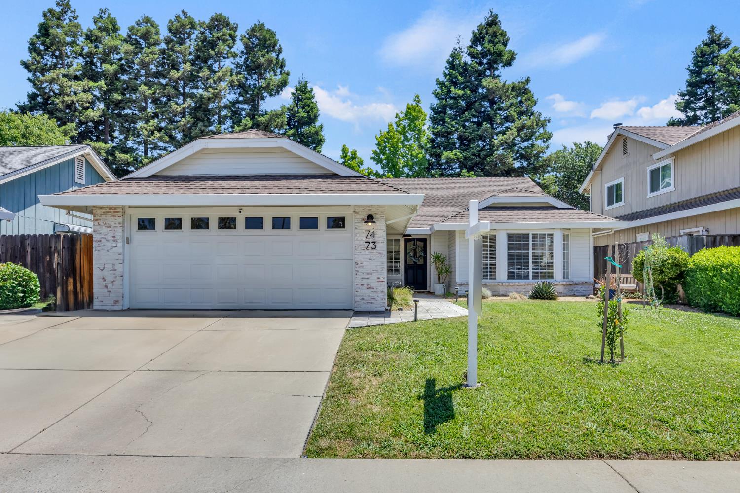 Wynndel Way, Elk Grove, California image 1