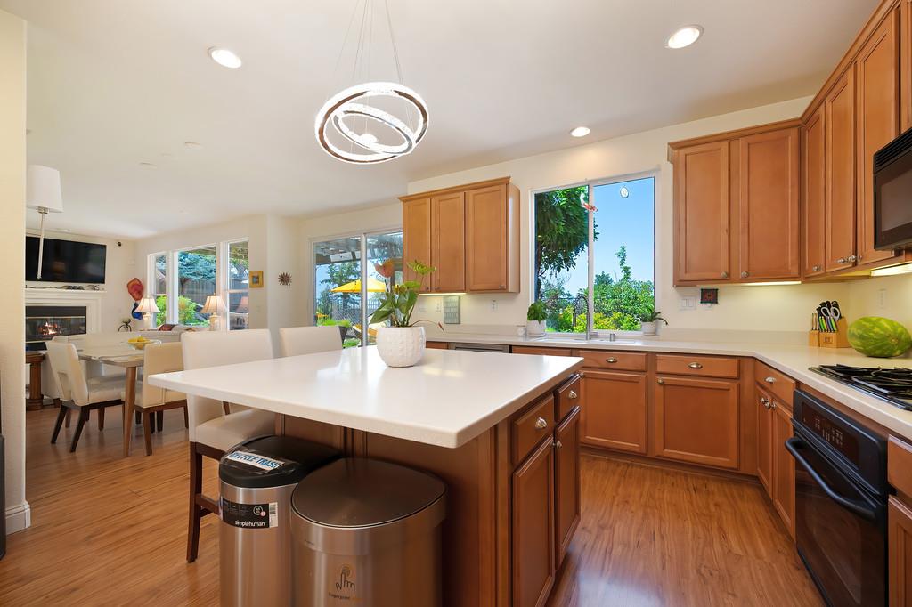 Belmar Court, Folsom, California image 24