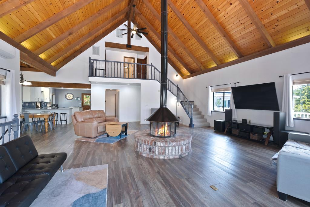 Lodgepole Court, Penn Valley, California image 8