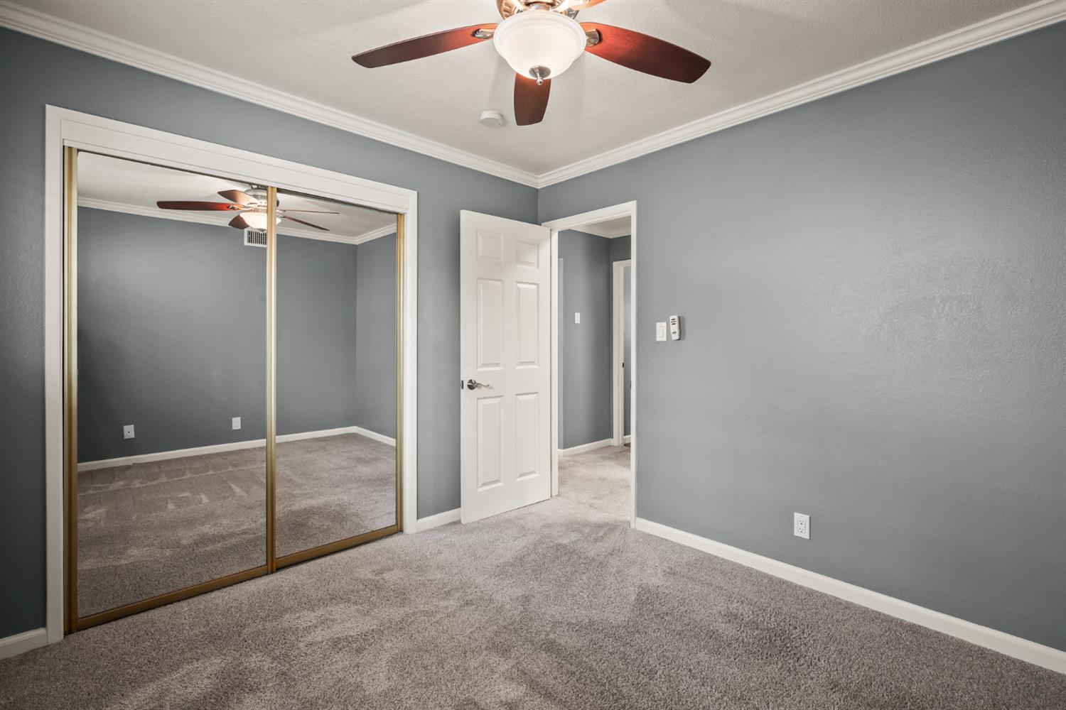 Maywood Way, Sacramento, California image 16