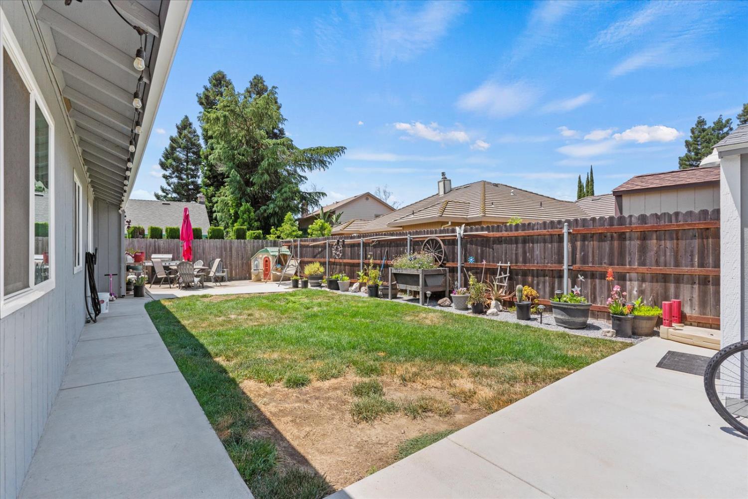 Theresa Way, Yuba City, California image 44
