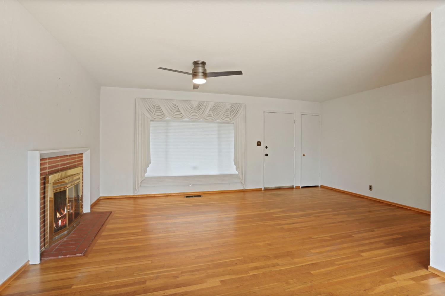W Longview Avenue, Stockton, California image 7