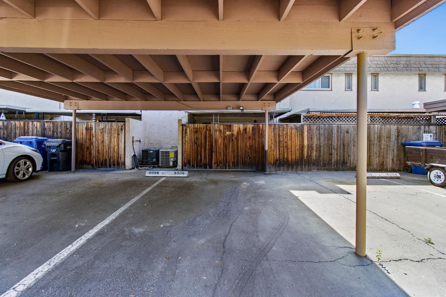 Via Casitas, Carmichael, California image 37