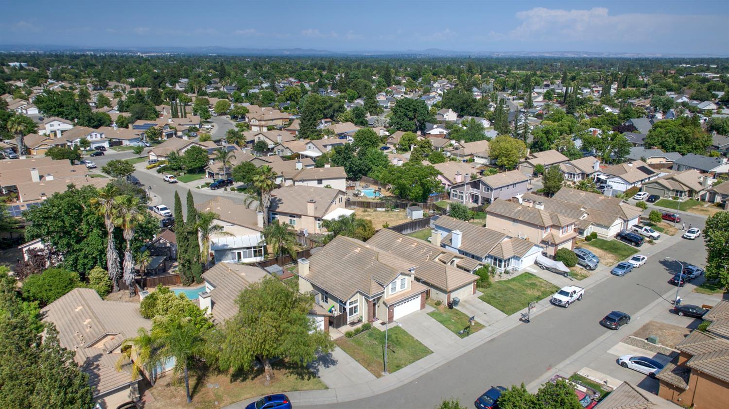 Krisee Court, Citrus Heights, California image 32