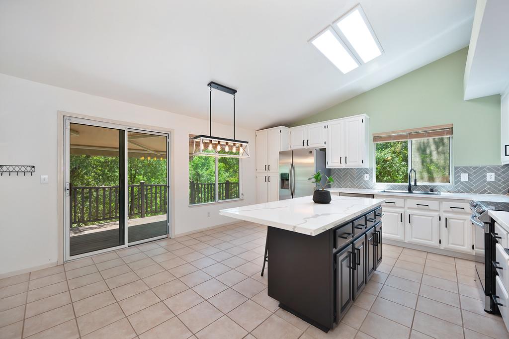 Watsonia Glen Drive, El Dorado Hills, California image 13