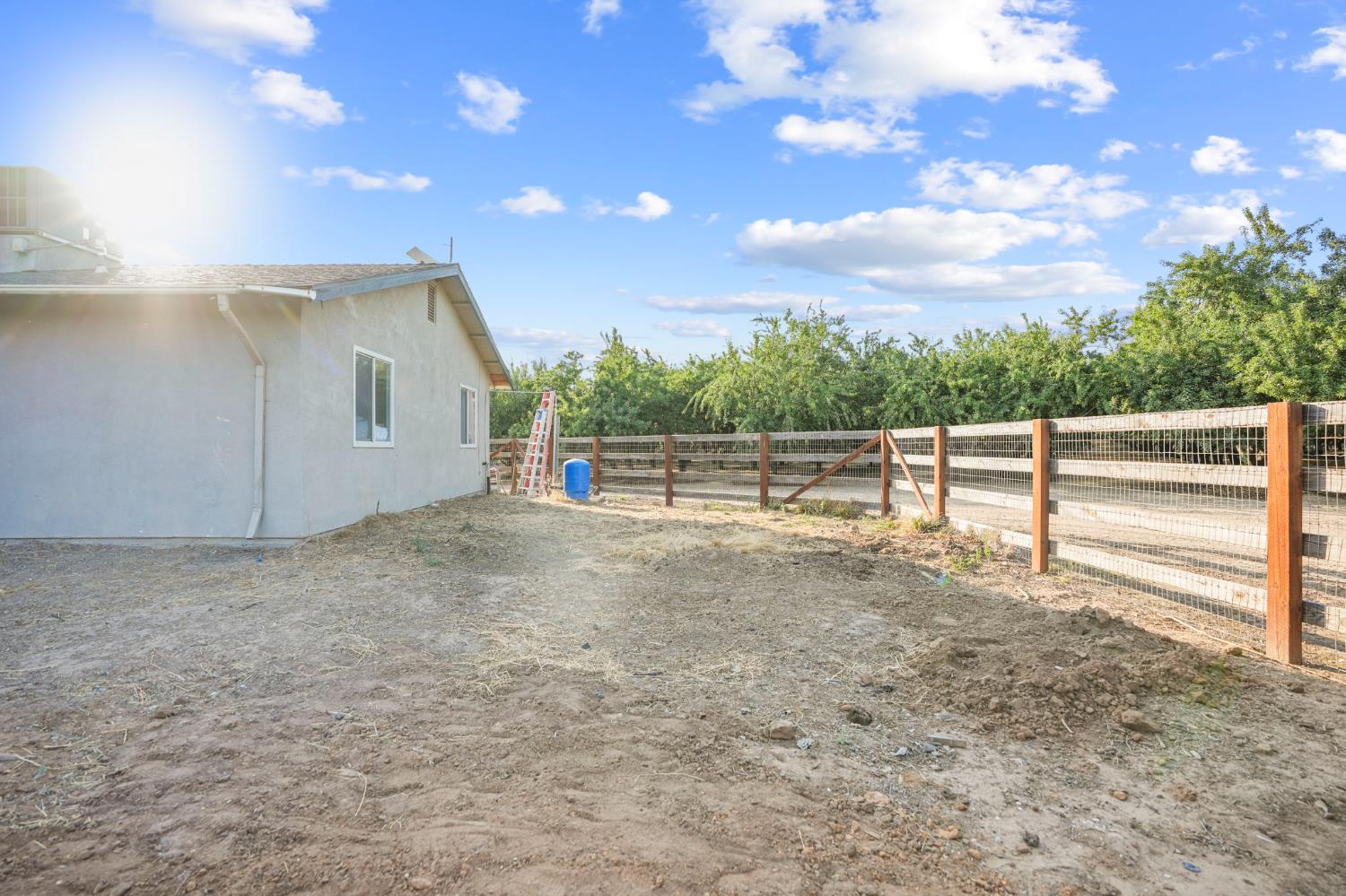 N Montpelier Road, Denair, California image 31