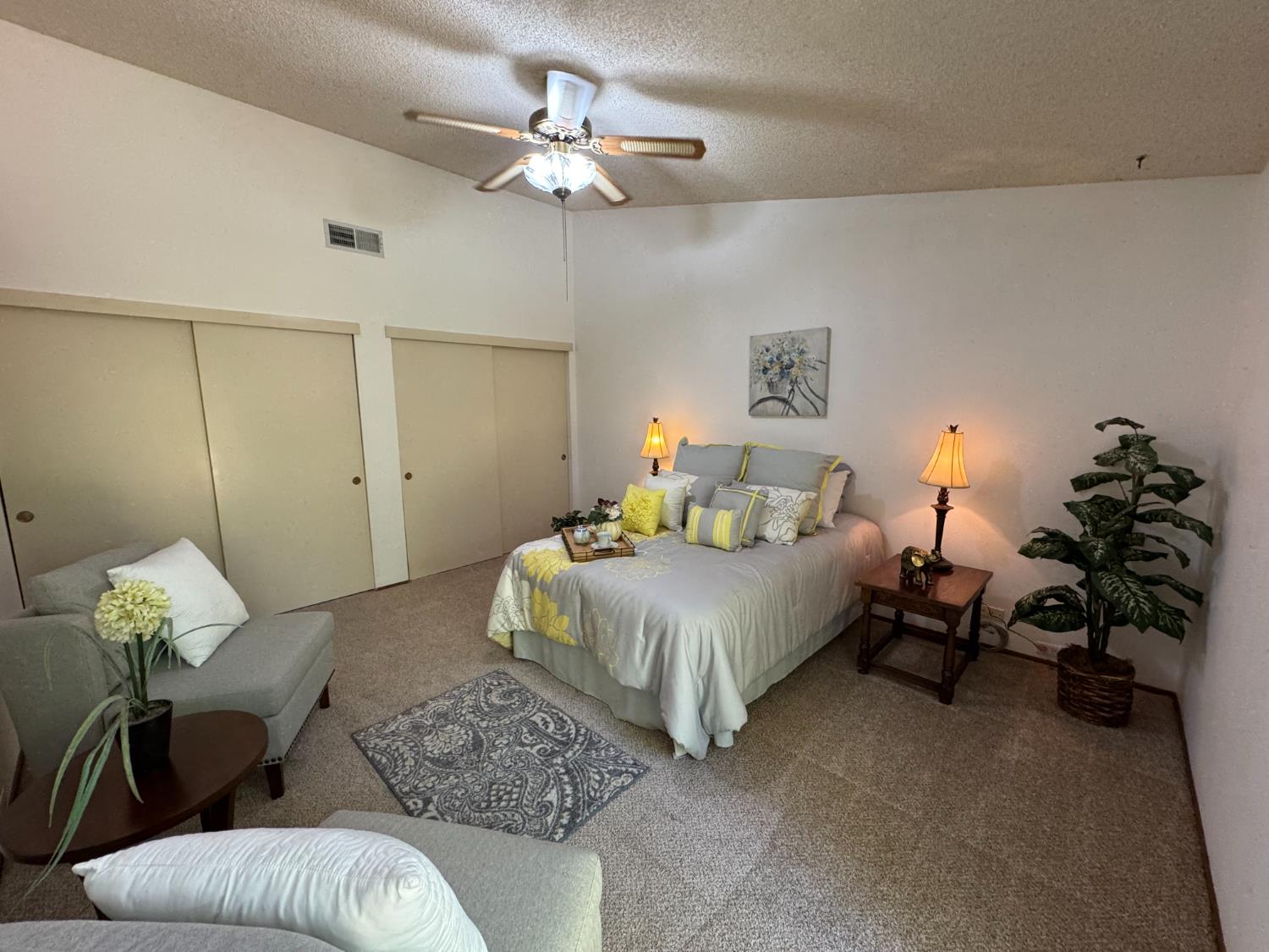Oak Stream Court, Carmichael, California image 28