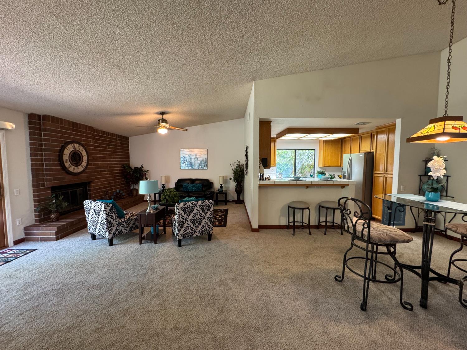 Oak Stream Court, Carmichael, California image 12