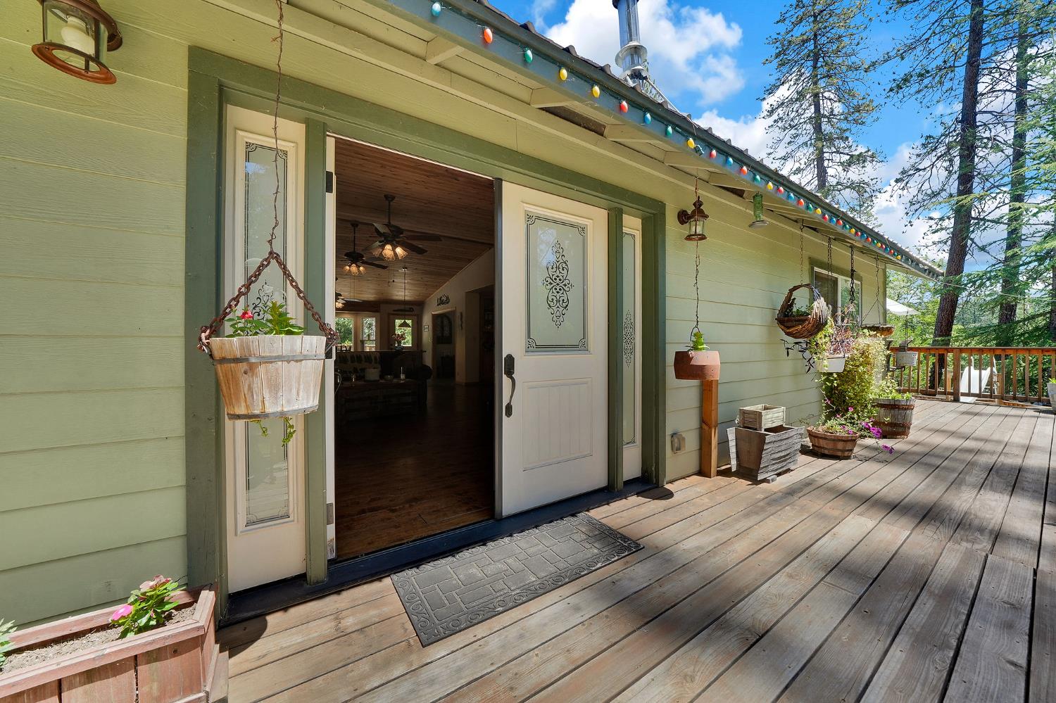 Detail Gallery Image 9 of 70 For 2059 Winton Rd, West Point,  CA 95255 - 2 Beds | 2 Baths