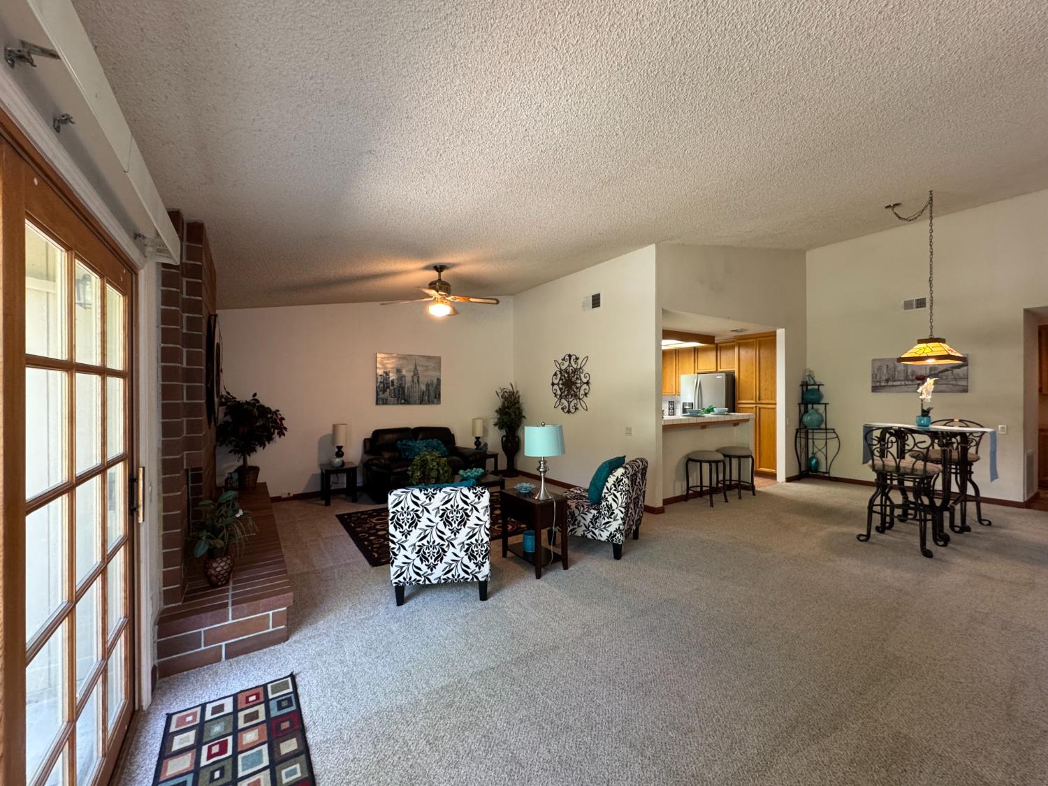 Oak Stream Court, Carmichael, California image 13