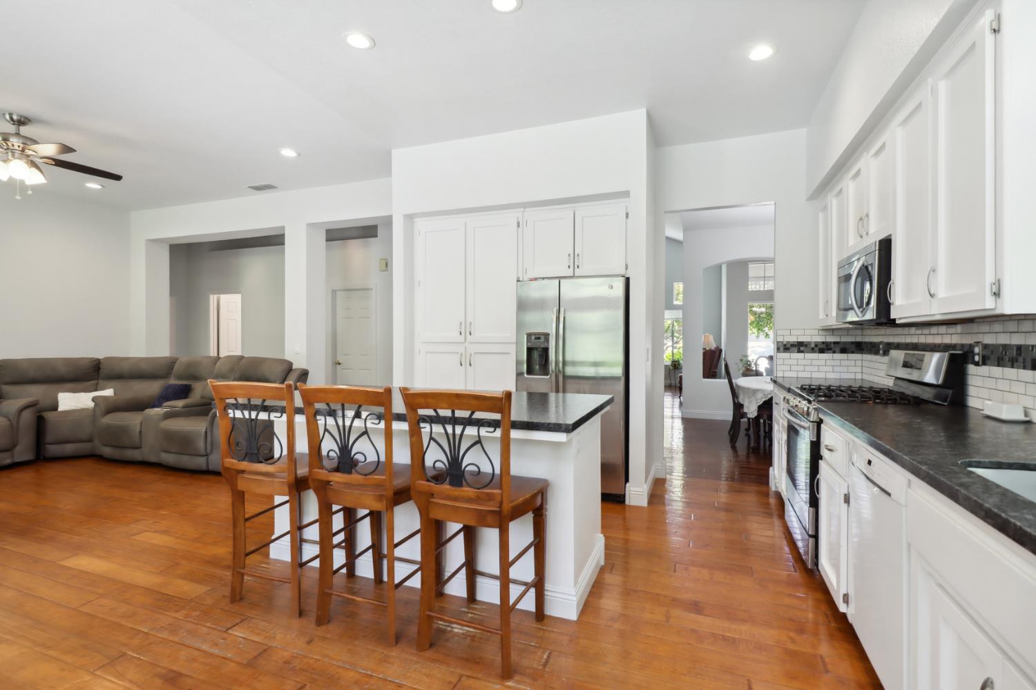 Briggs Ranch Drive, Folsom, California image 19