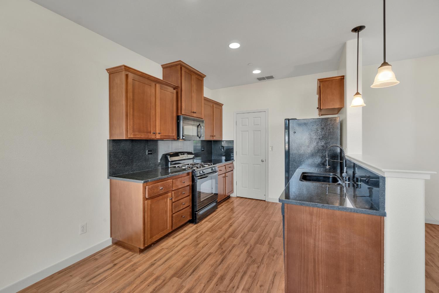 Lonetree Boulevard, Rocklin, California image 9