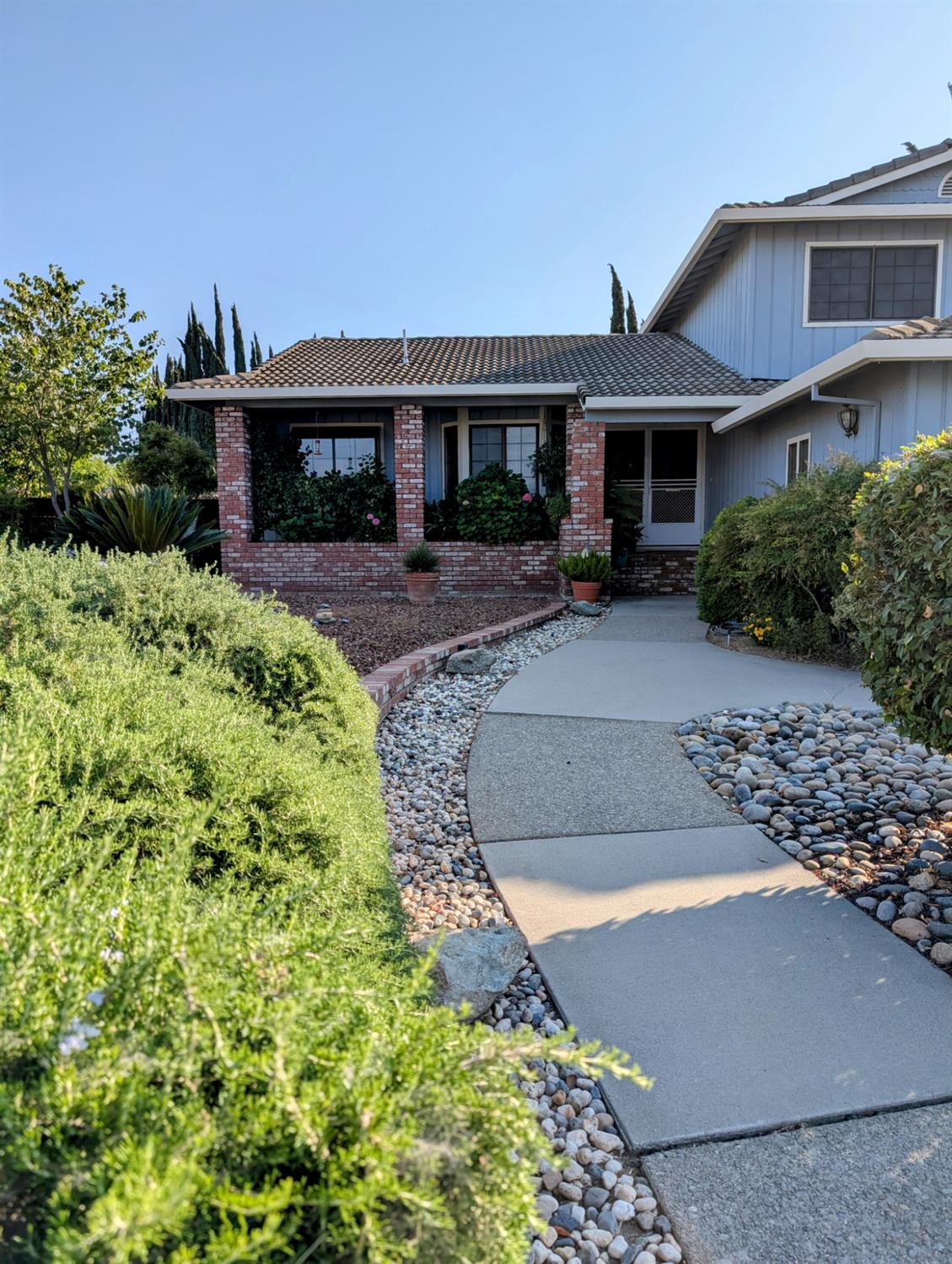 Liverpool Court, Manteca, California image 2