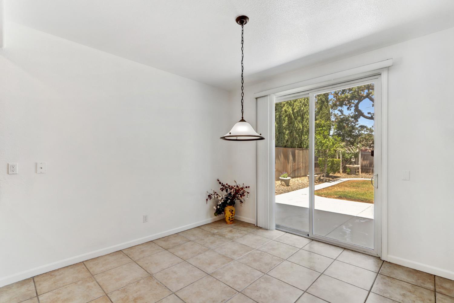 Ramsdell Court, Elk Grove, California image 16
