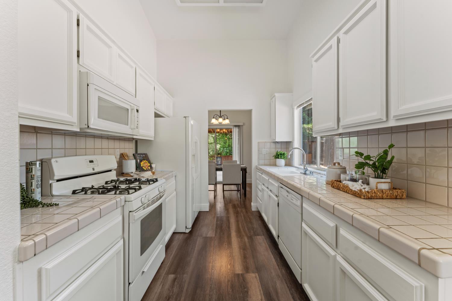 Charter Court, Rocklin, California image 11