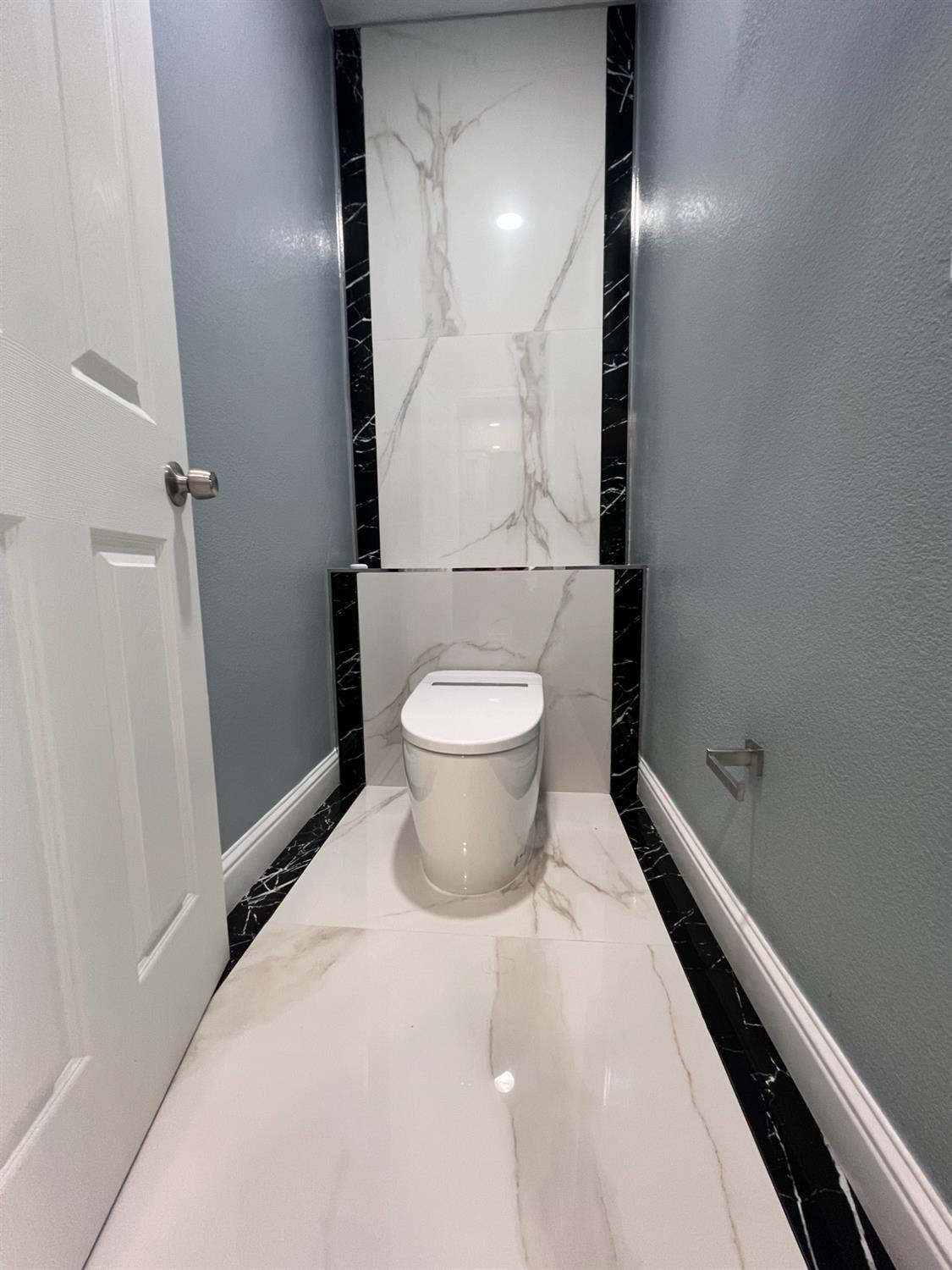 Detail Gallery Image 69 of 82 For 2431 Ogden Sannazor Ct, Tracy,  CA 95377 - 6 Beds | 4/1 Baths