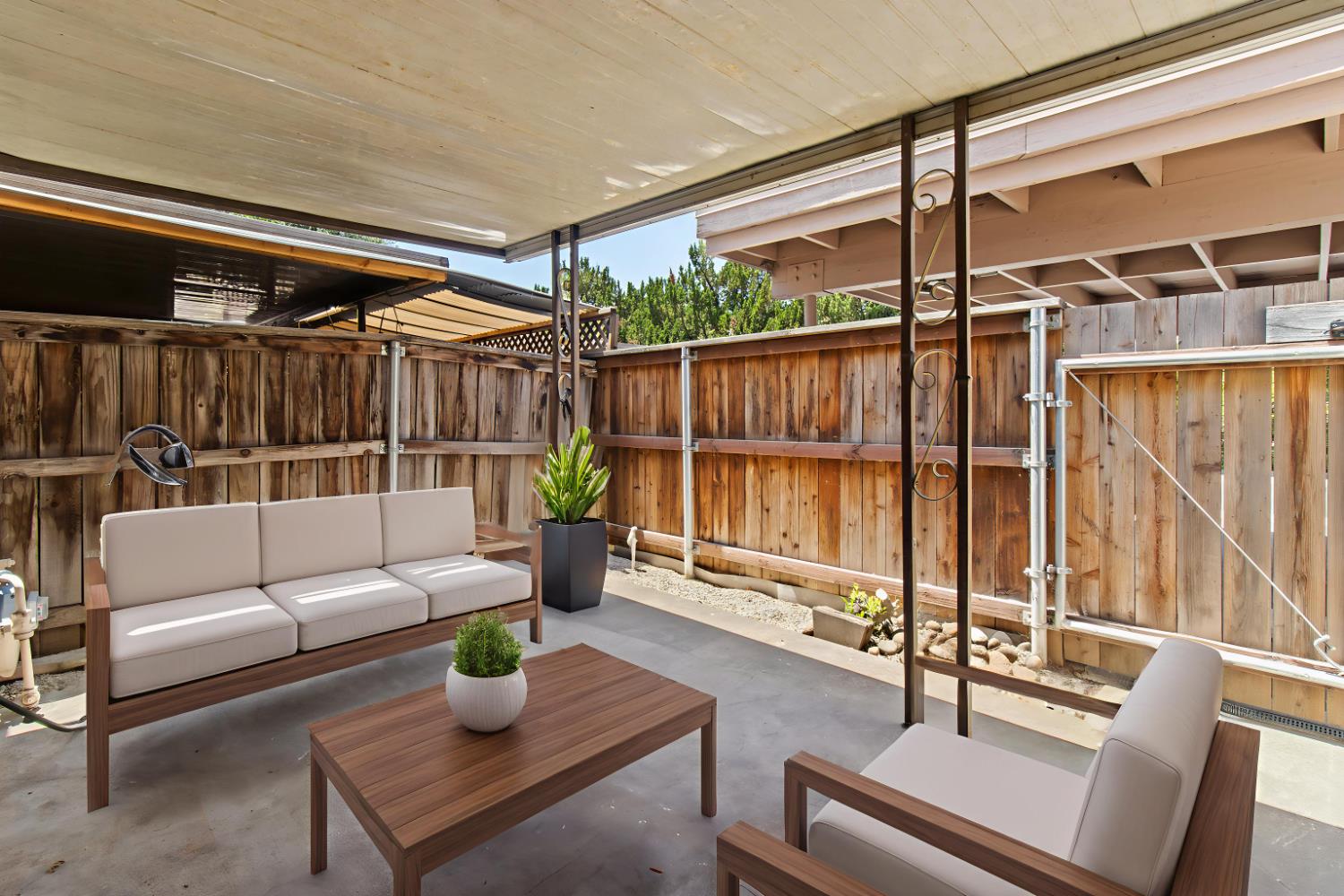 Via Casitas, Carmichael, California image 31