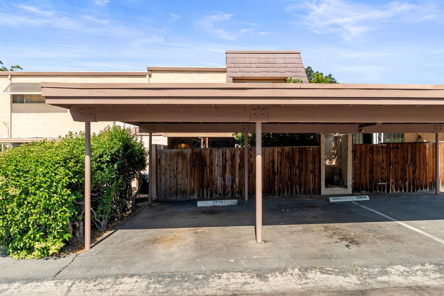 Via Casitas, Carmichael, California image 23