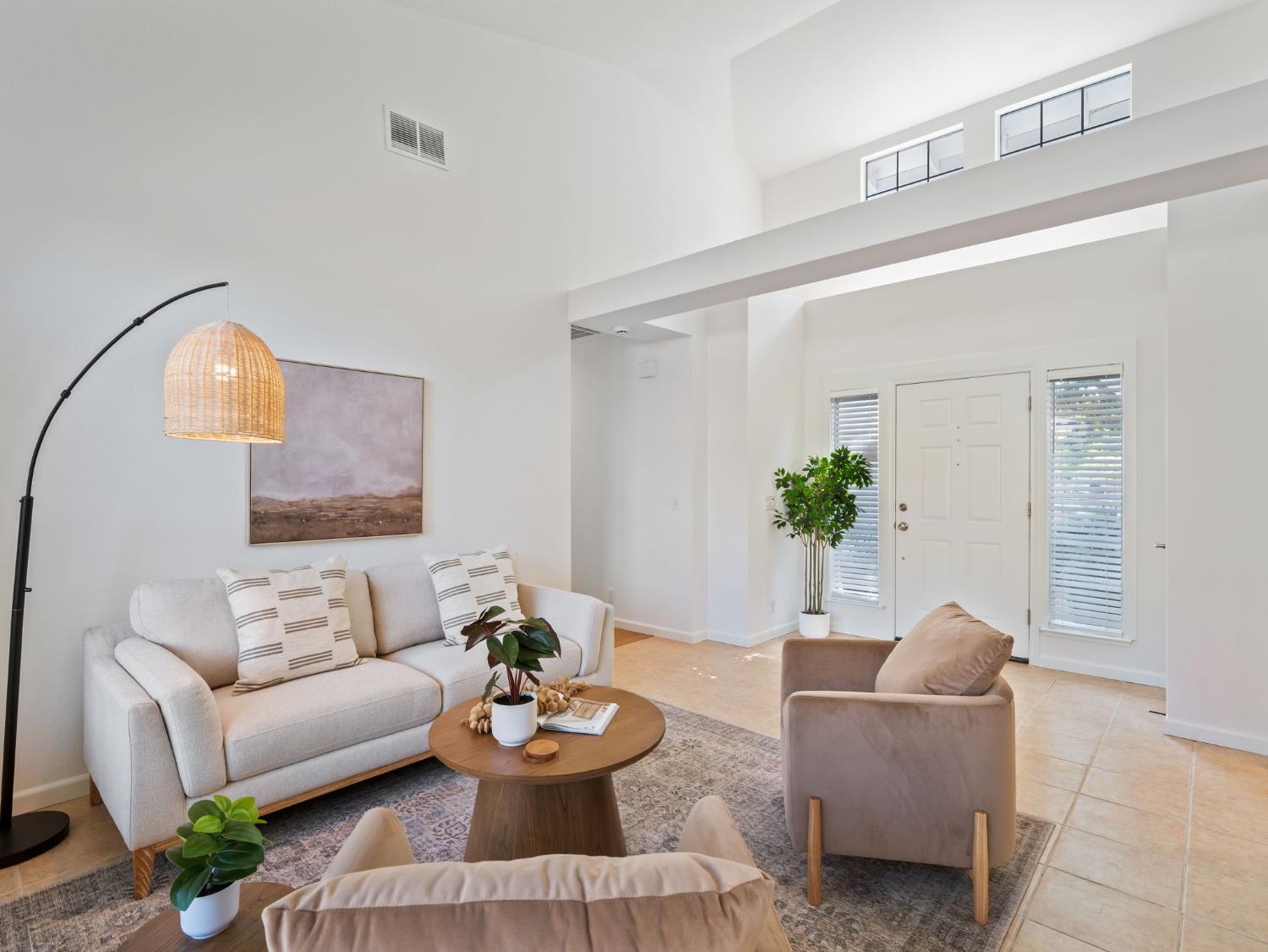 La Paloma Court, Davis, California image 10