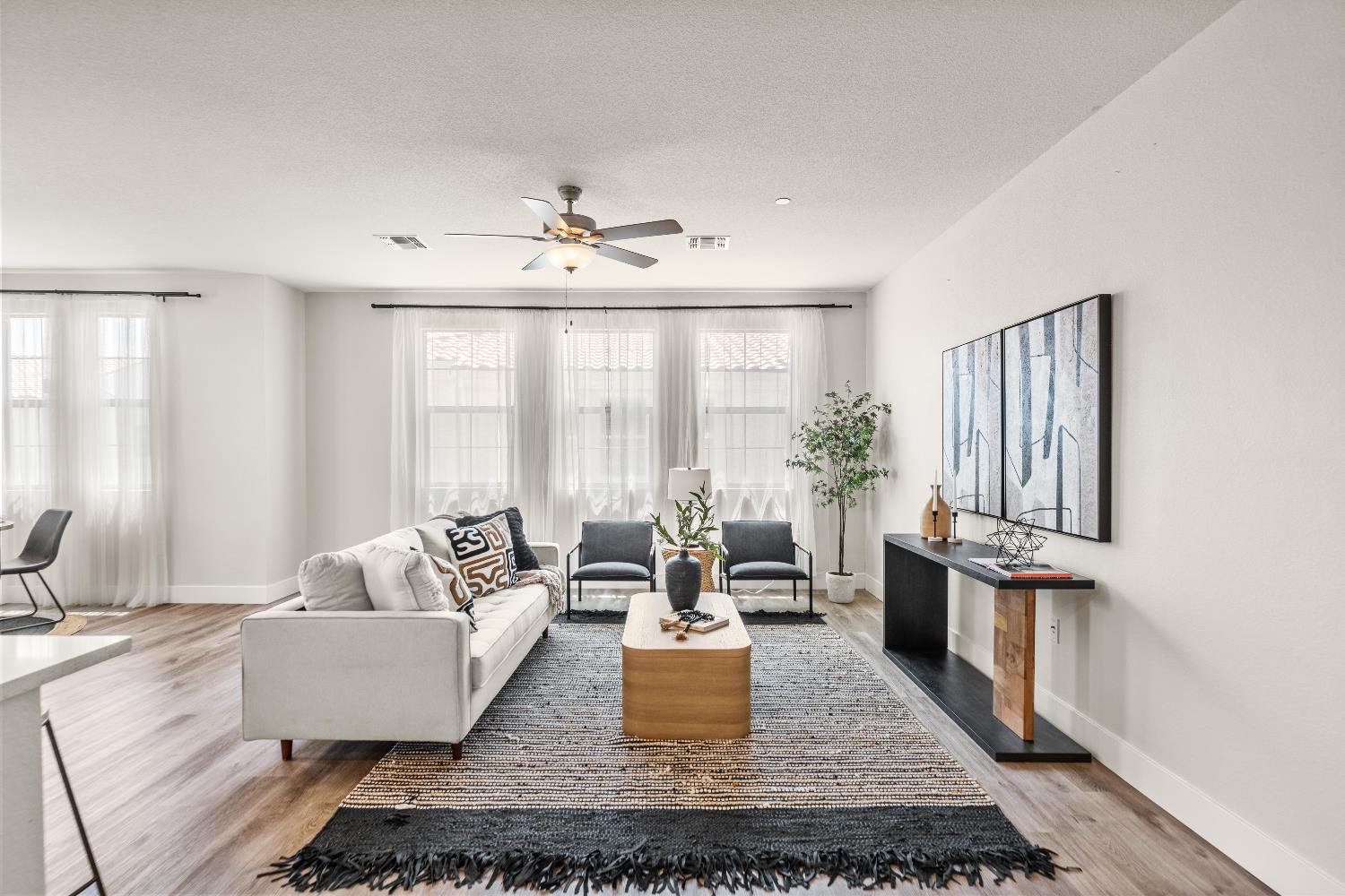 E Commerce Way #17104, Sacramento, California image 9
