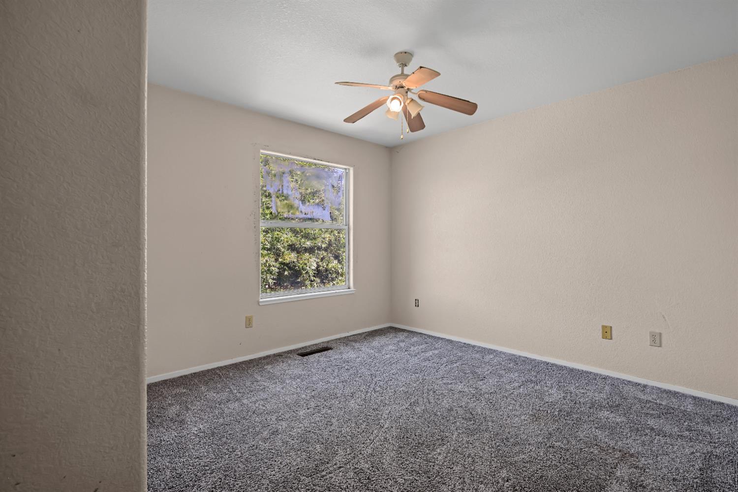 Boston Way, Modesto, California image 42