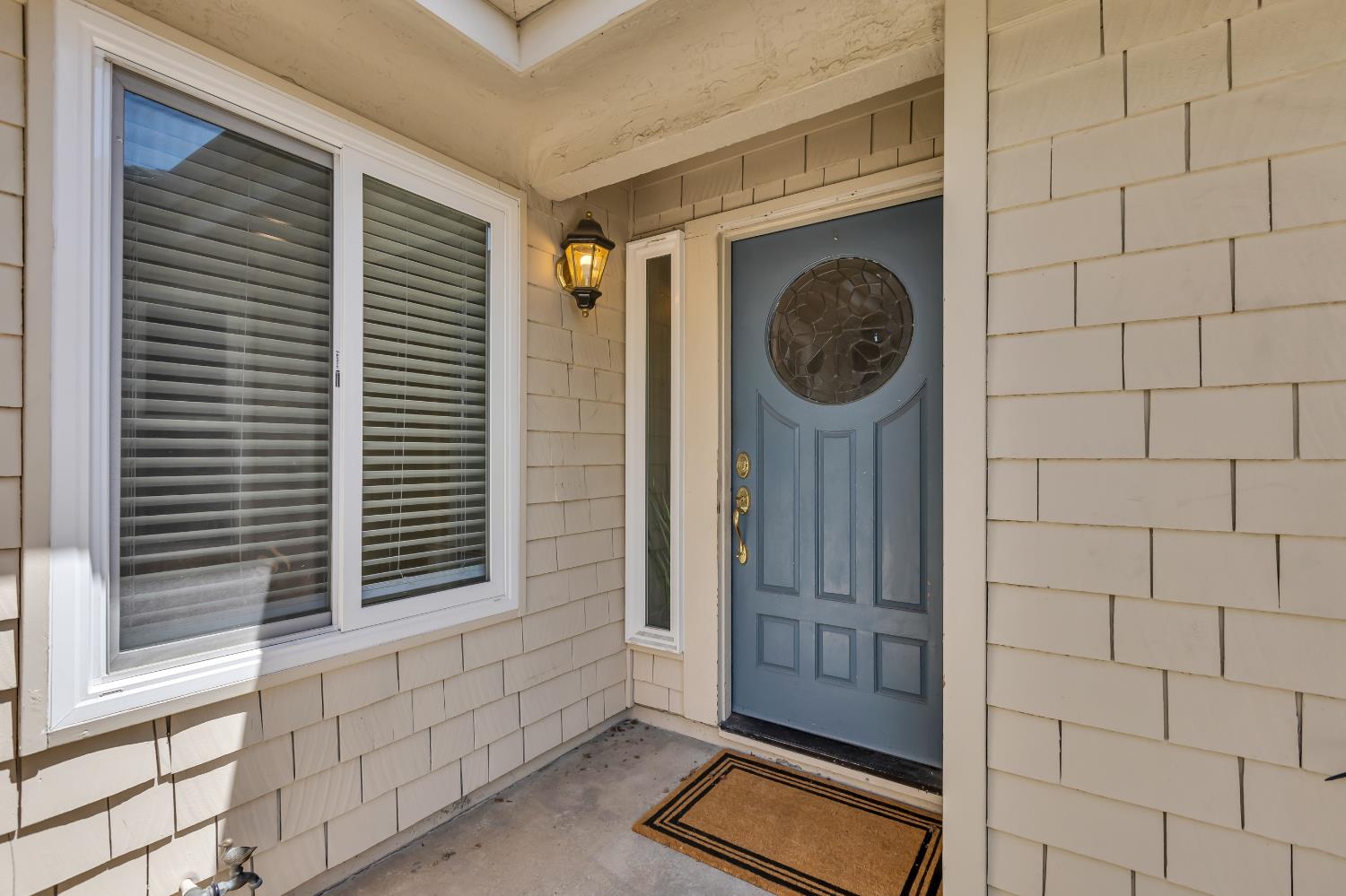 S Mills Avenue, Lodi, California image 8