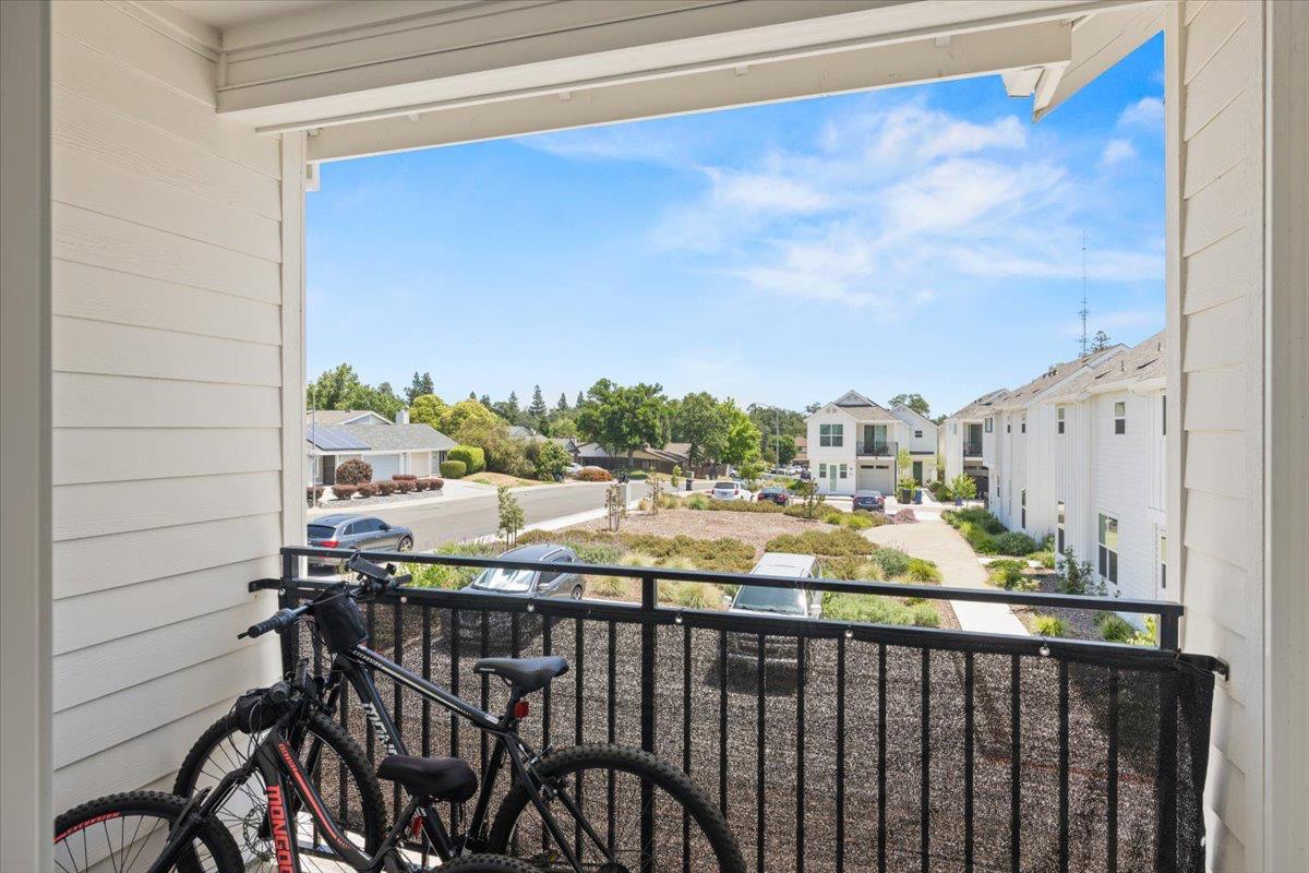 Brinef Drive, Sacramento, California image 16