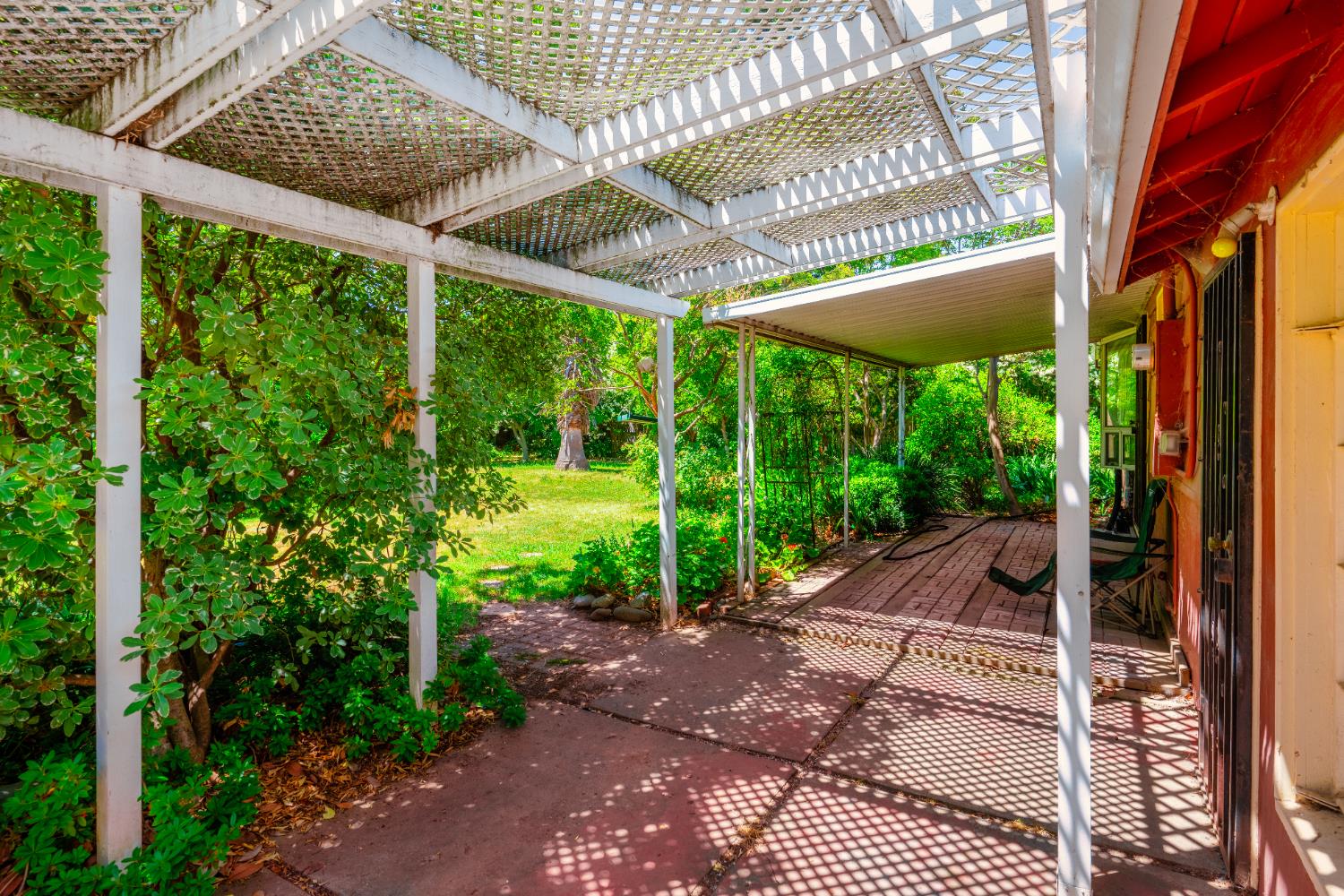 Meadowbrook Road, Sacramento, California image 18