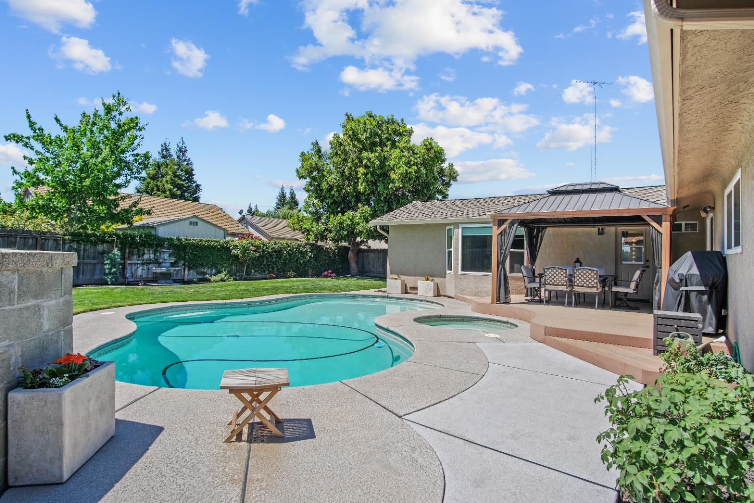Sioux Drive, Denair, California image 10