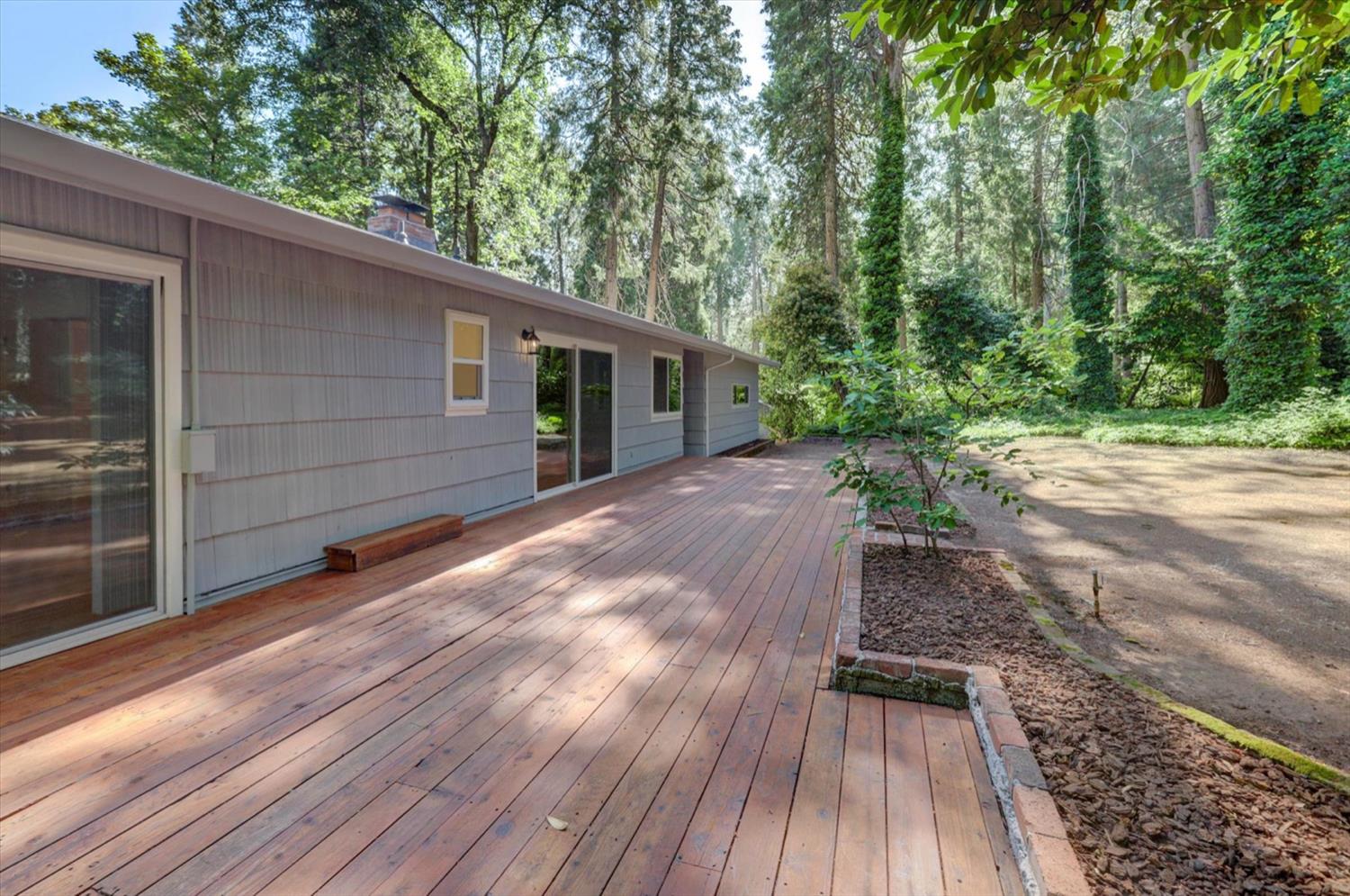 Mayflower Drive, Nevada City, California image 38