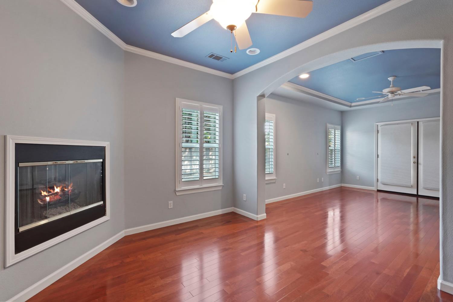 Summerset Court, Lodi, California image 30