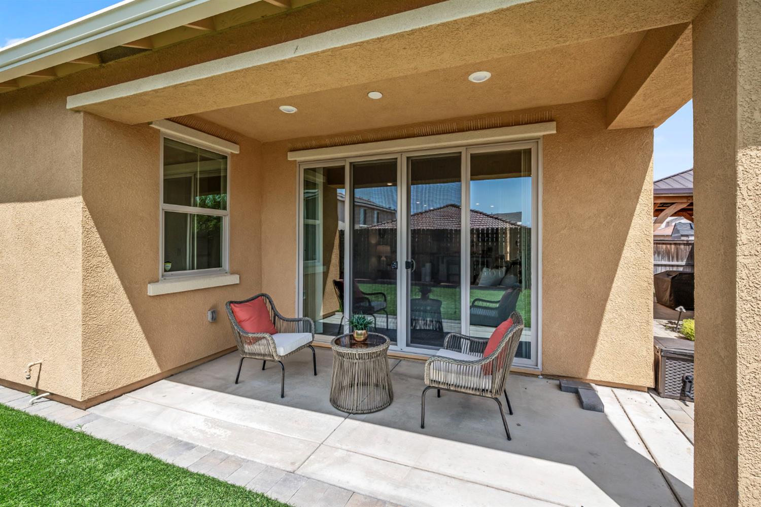 Cypress Grove Drive, Rancho Cordova, California image 36