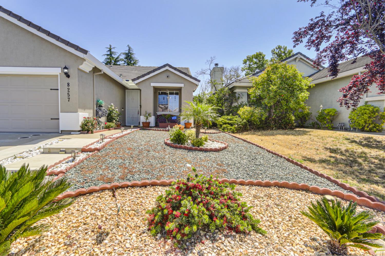 Redford Way, Sacramento, California image 3
