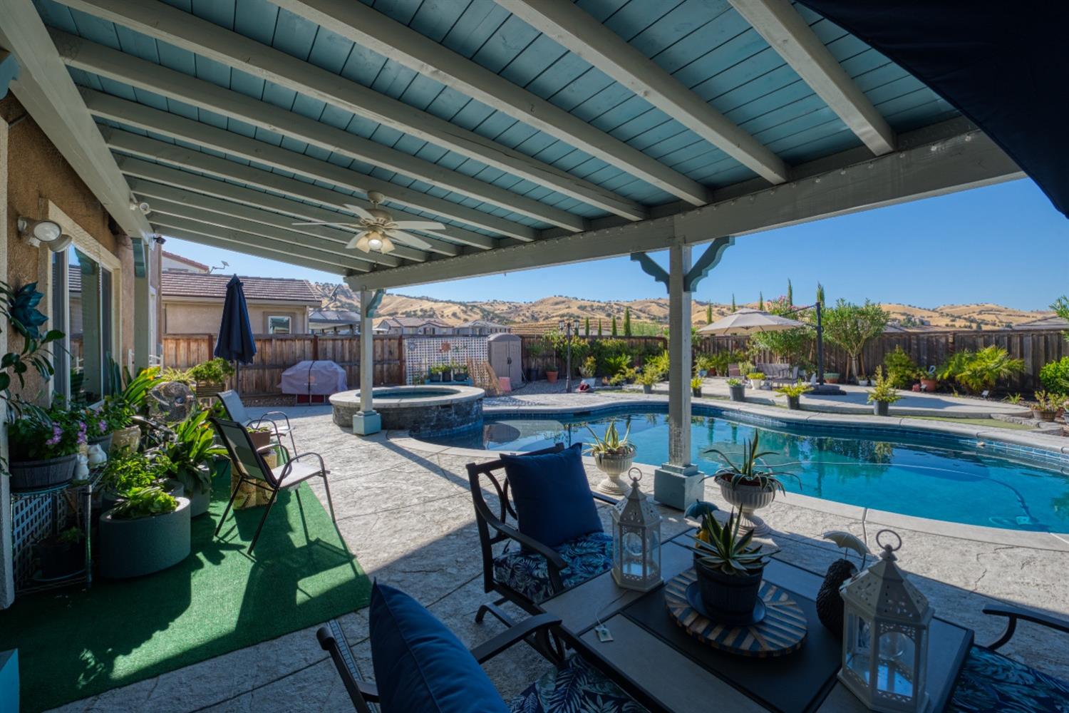 Cabernet Court, Patterson, California image 3