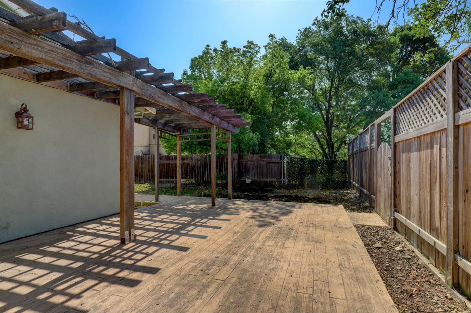 Chamise Court, Orangevale, California image 34