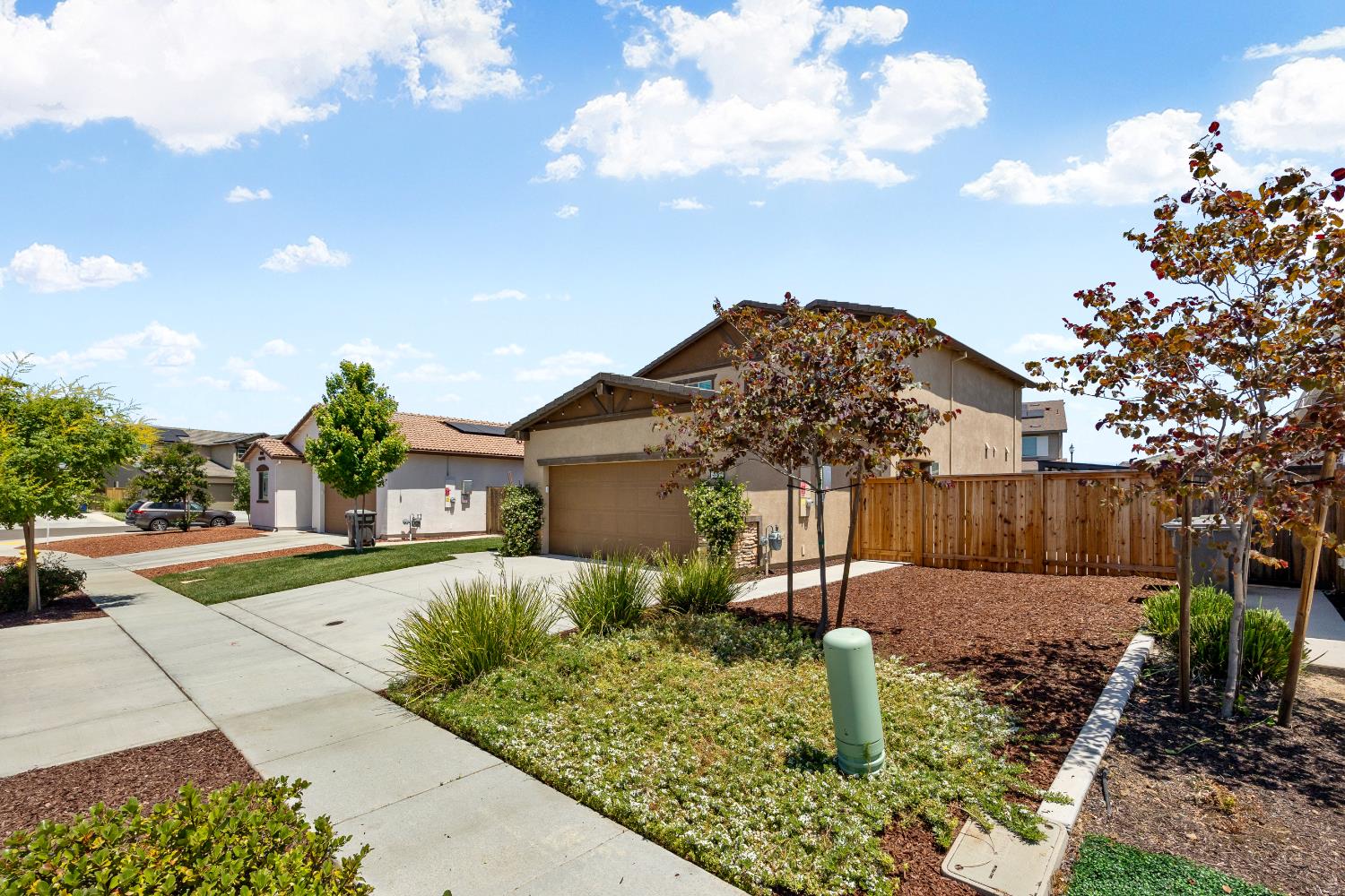 Newmarket Street, Roseville, California image 3