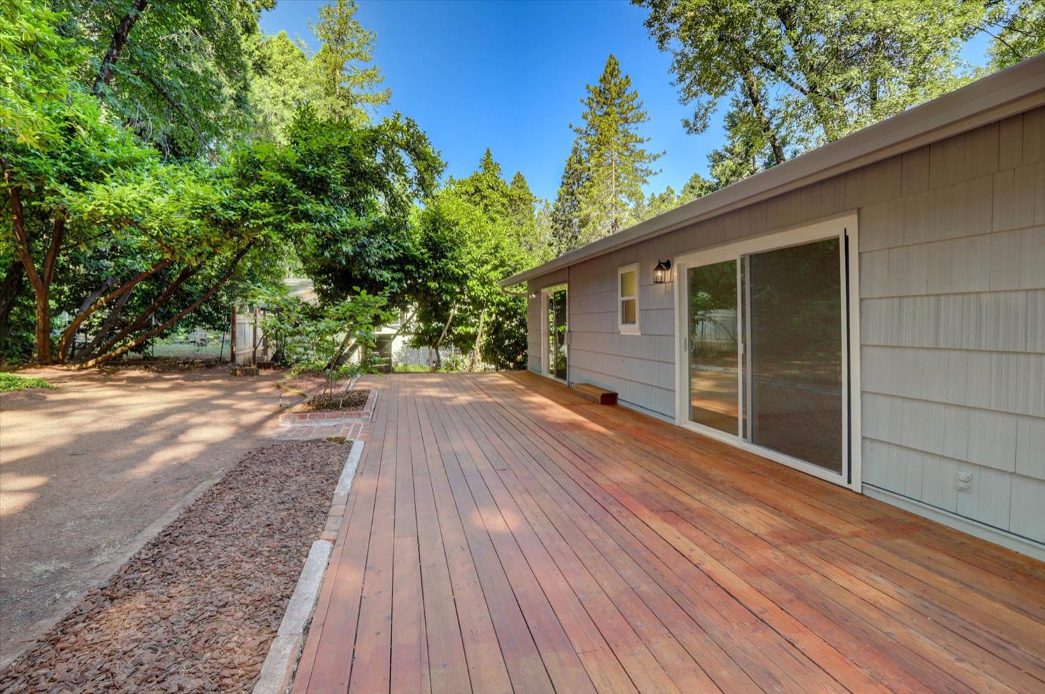 Mayflower Drive, Nevada City, California image 36