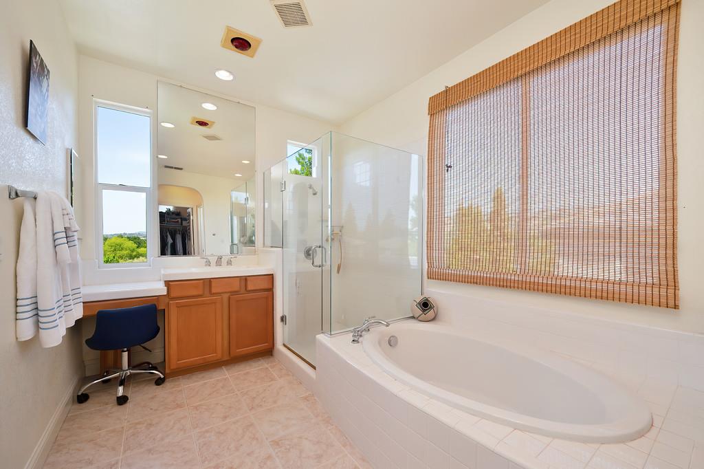 Belmar Court, Folsom, California image 33