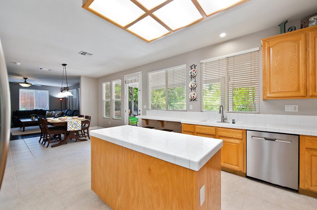 Pheasant Lane, Rocklin, California image 24