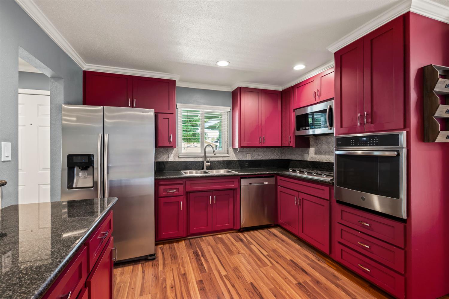Maywood Way, Sacramento, California image 6