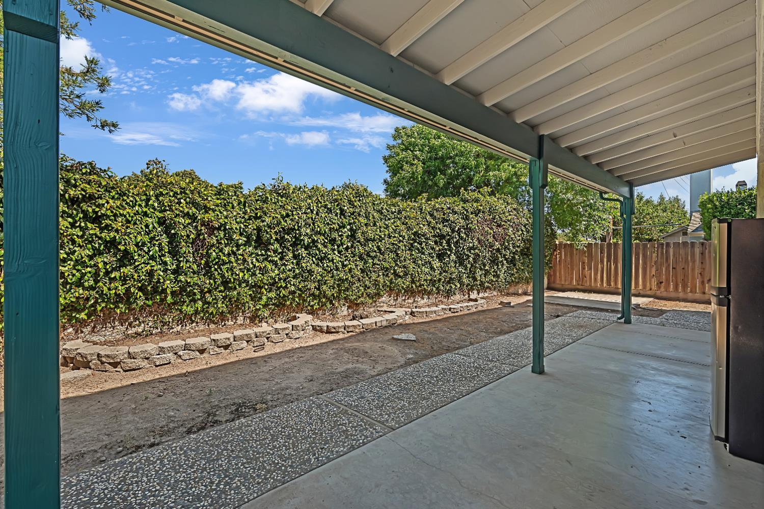 Boston Way, Modesto, California image 46