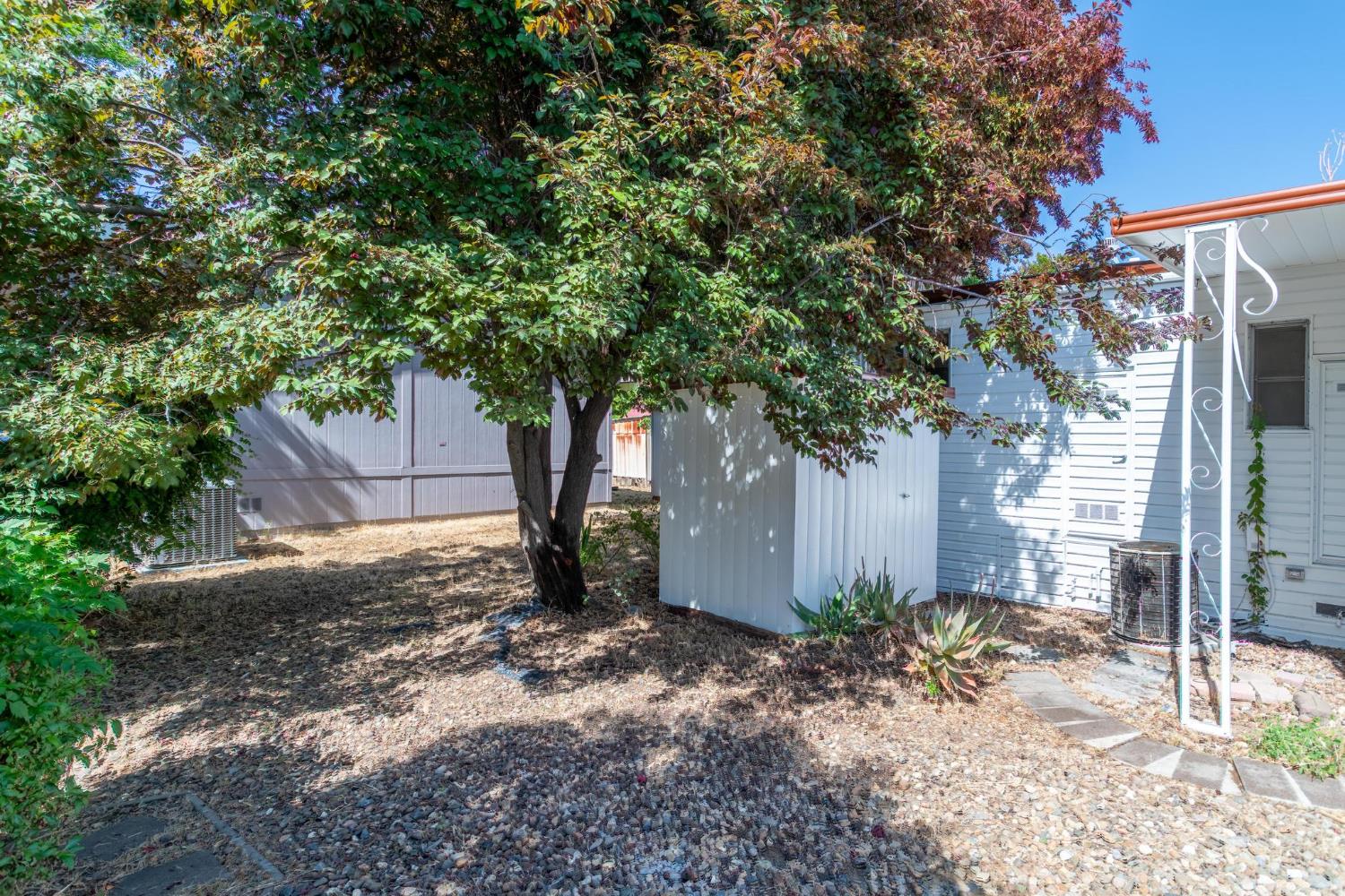 Detail Gallery Image 24 of 28 For 4215 Ticonderoga Ln, North Highlands,  CA 95660 - 2 Beds | 1 Baths