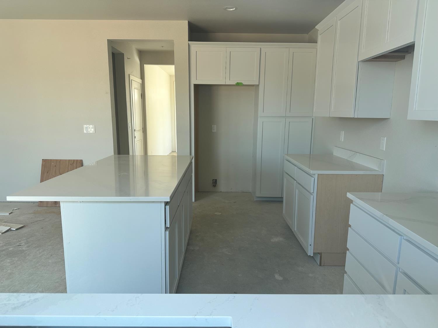 Wyatt Circle, Citrus Heights, California image 3